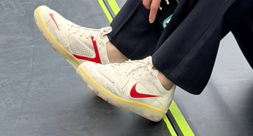 龍哥偷偷上腳再現薄底新作！GD x Nike 全新聯名正式曝光