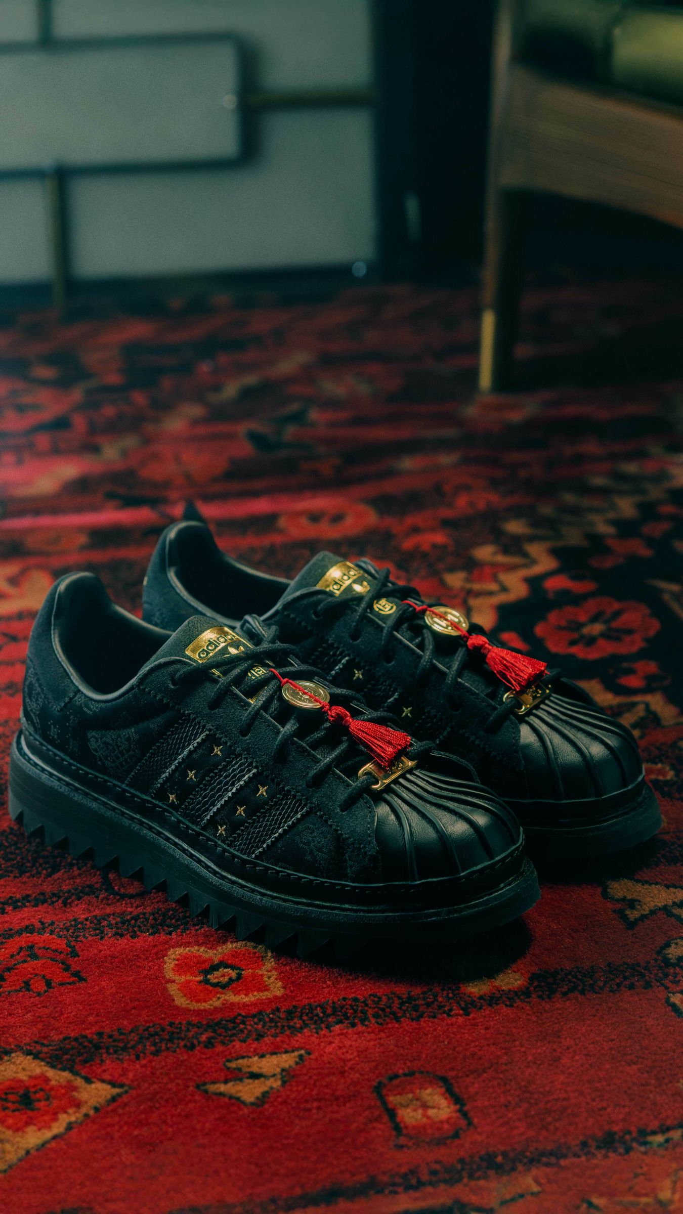 絲綢黑蛇迎接新春，adidas Originals攜手陳冠希推出CLOT LNY系列！