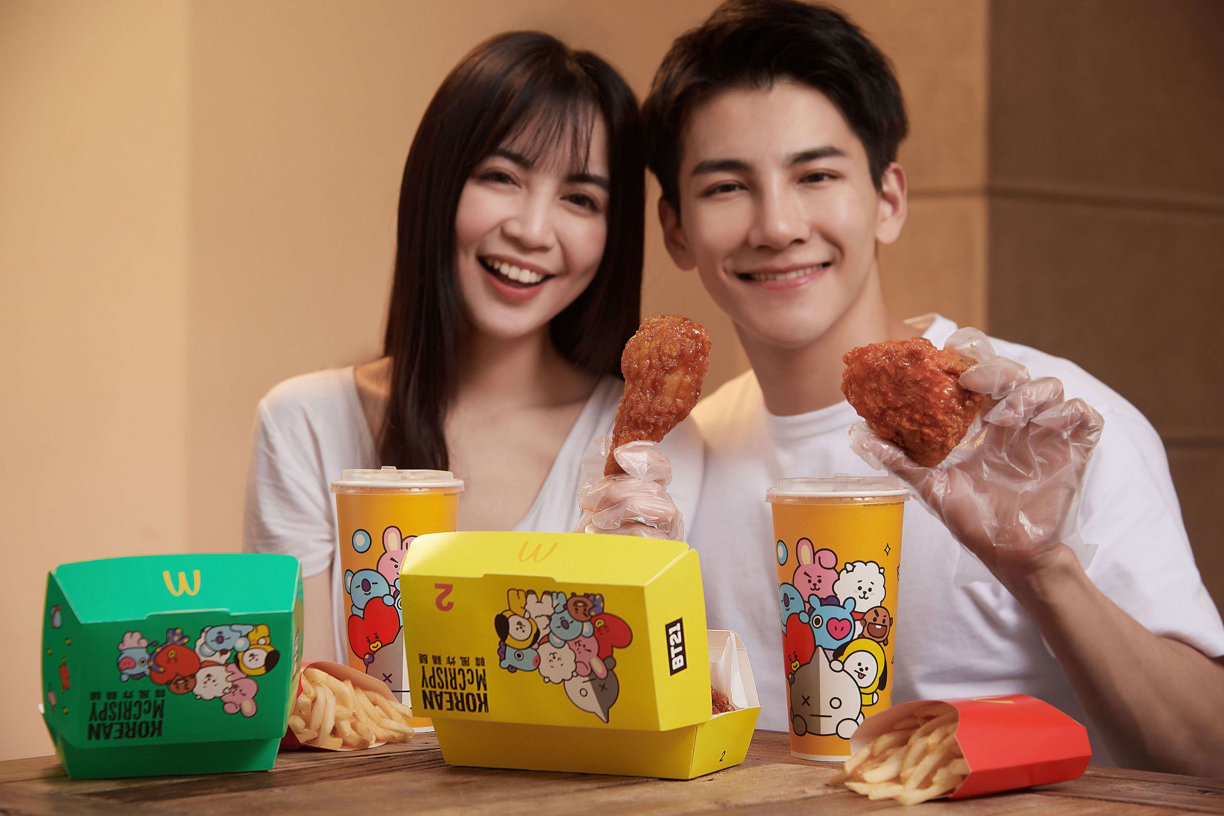 麥當勞「甜辣韓風炸鷄腿」攜手BT21重磅回歸！草莓系列甜點同