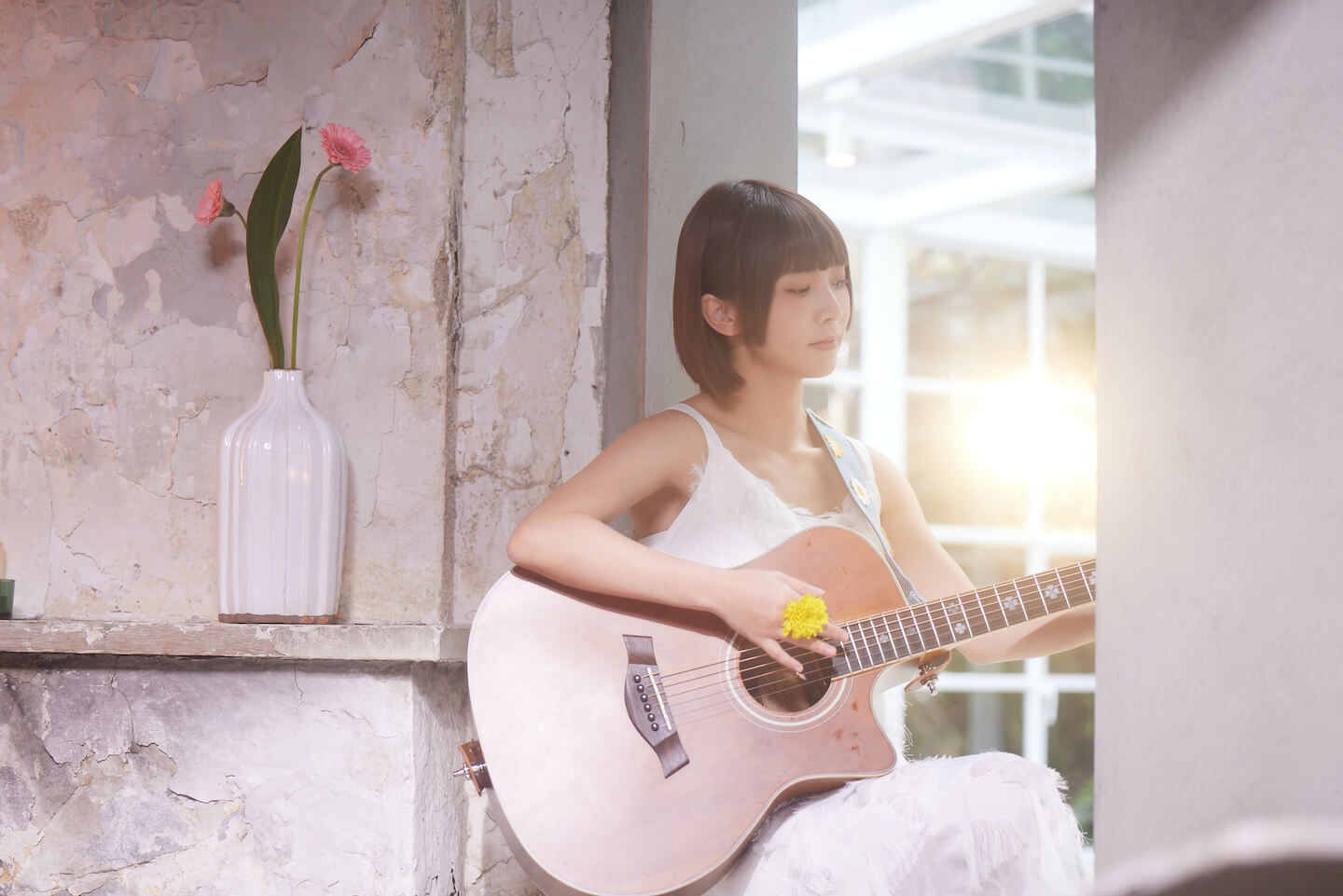 溫妮創作 EP《溫式花朵》MV三部曲藏玄機！親妹妹合體共舞演