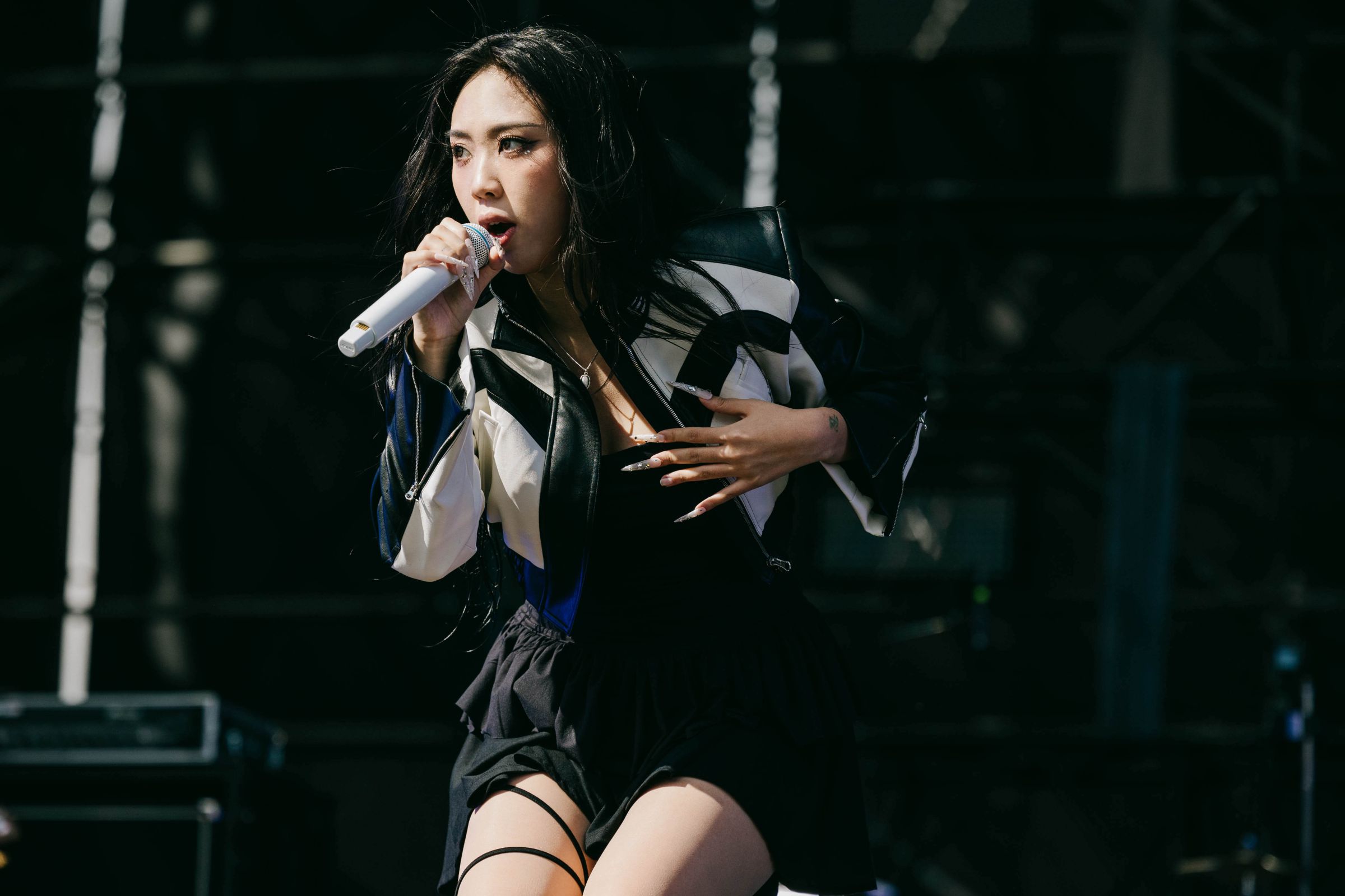2023火球祭強勢回歸！韓國大勢女Rapper「李泳知」嗨唱
