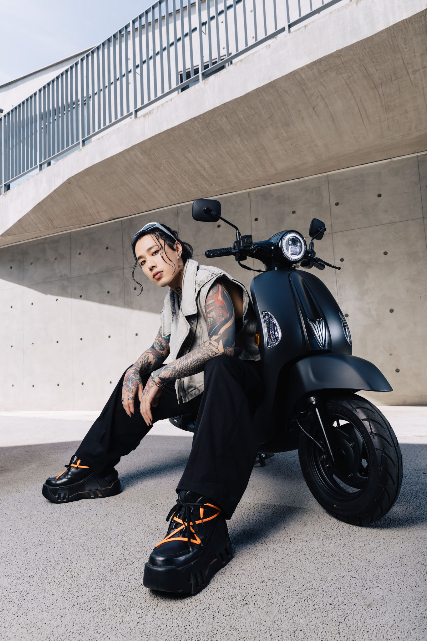 顛覆常態,釋放自我!Marz23騎上KYMCO RCS Mo