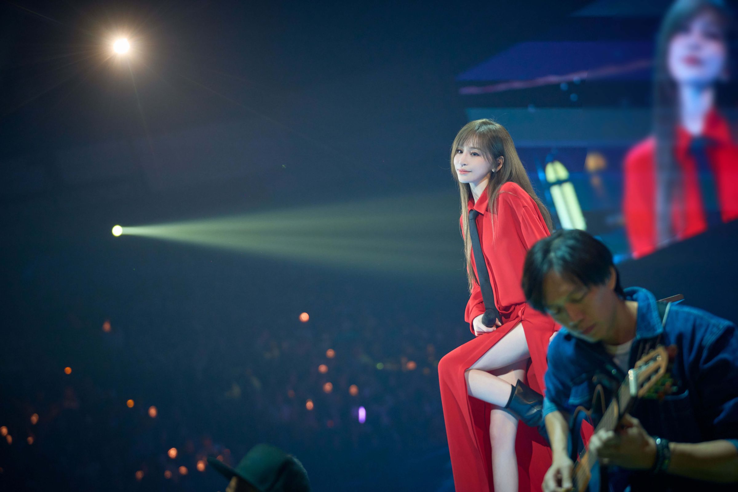 王心凌小巨蛋演唱會28首經典曲目唱好唱滿！「5套酷甜造型」絕