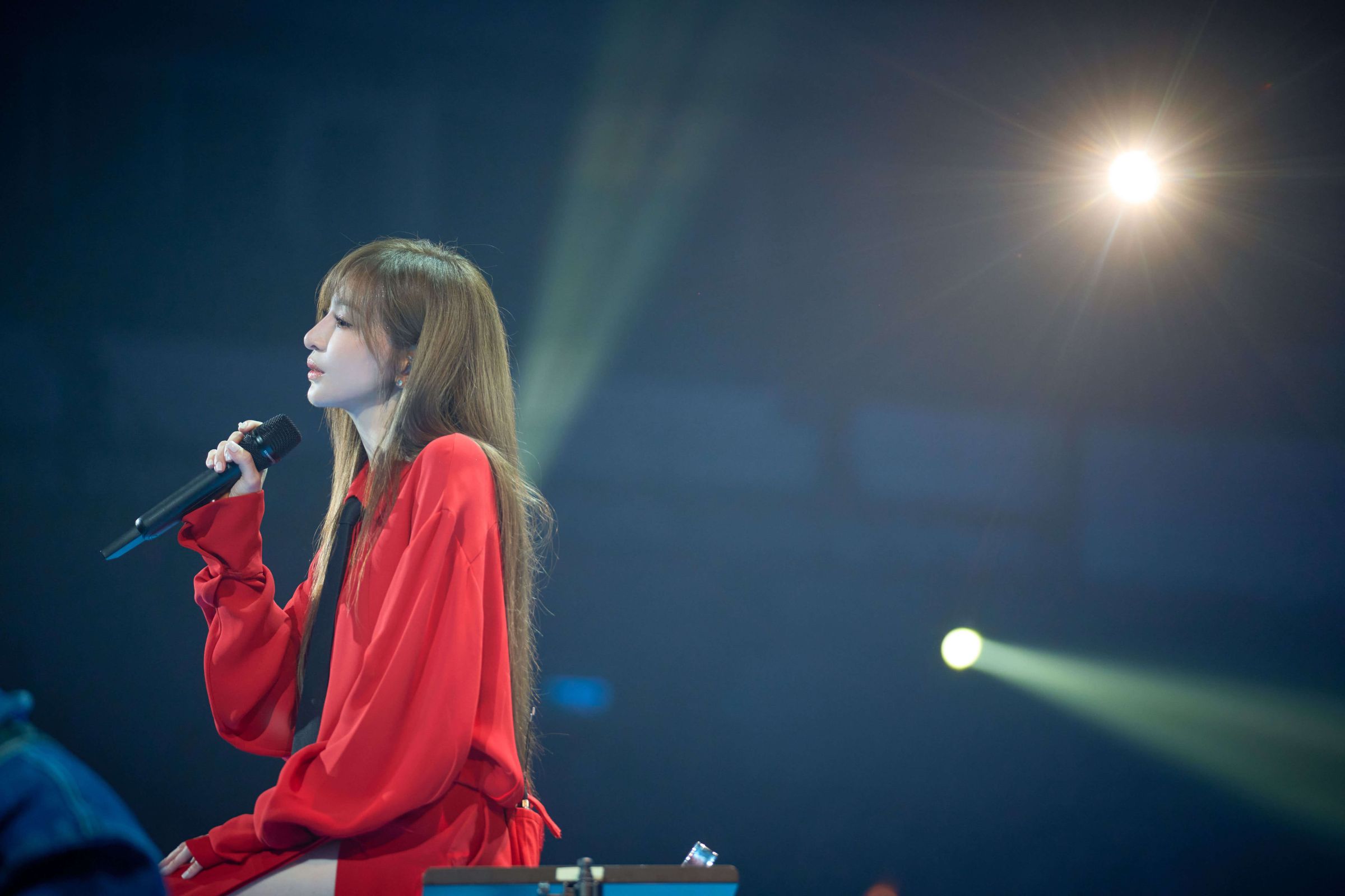 王心凌小巨蛋演唱會28首經典曲目唱好唱滿！「5套酷甜造型」絕