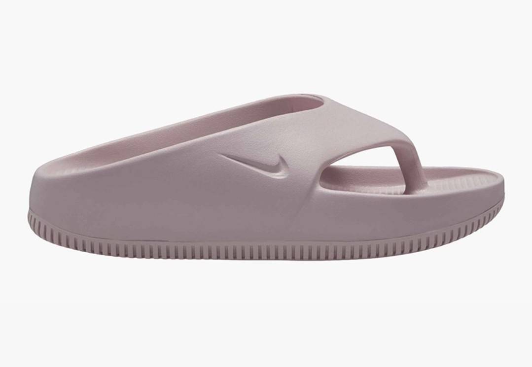 夏日潮流拖鞋新選擇！Nike將推出厚底夾腳拖鞋「Calm F