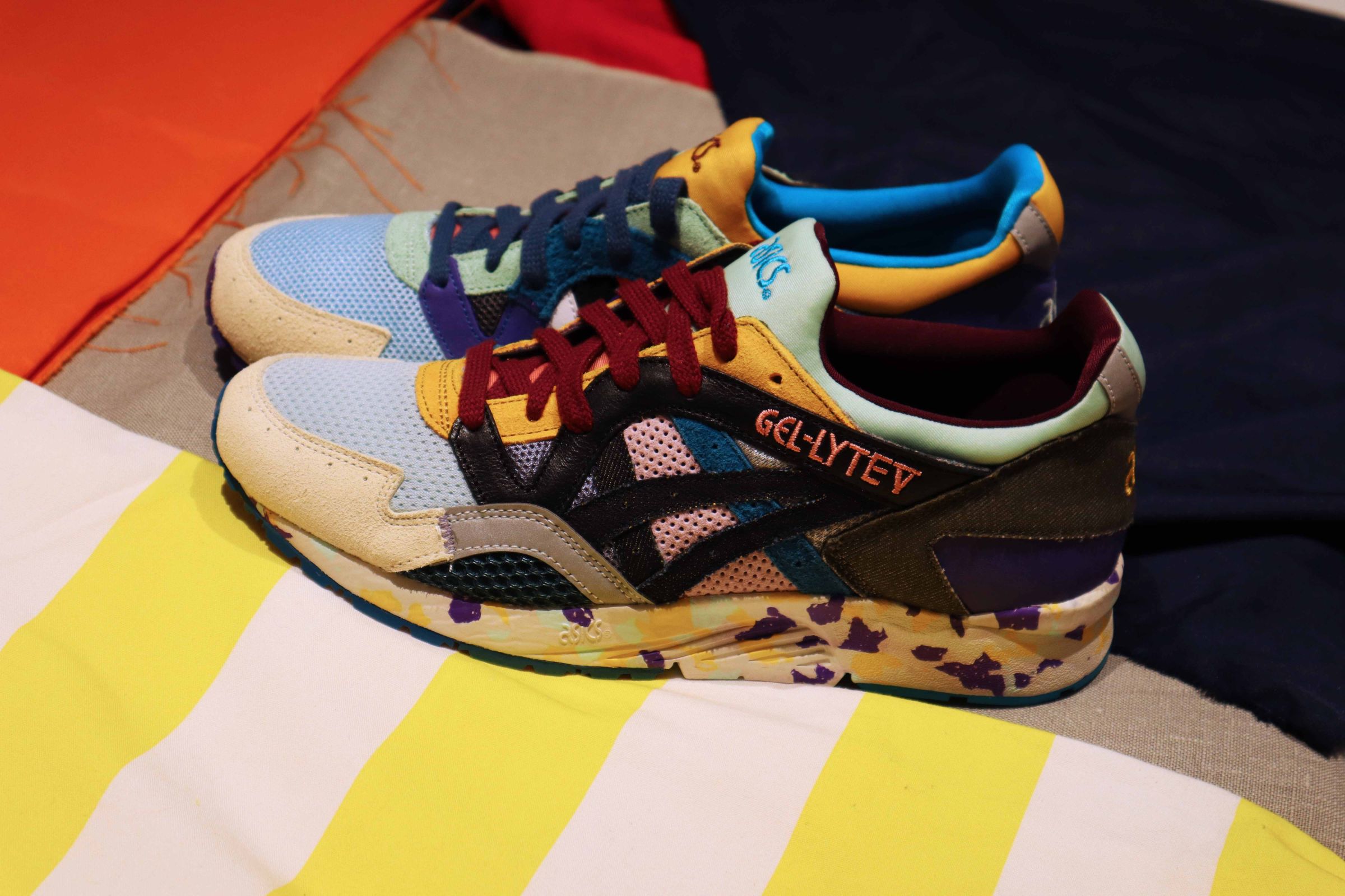 近賞 ASICS GEL-LYTE V RE:MATERIAL 30周年紀念限定鞋款！